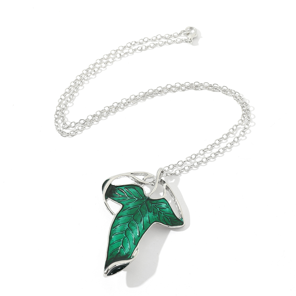 Vintage Green Leaf Pendant Nec - огляд і ціна Vintage Fashion Outfit