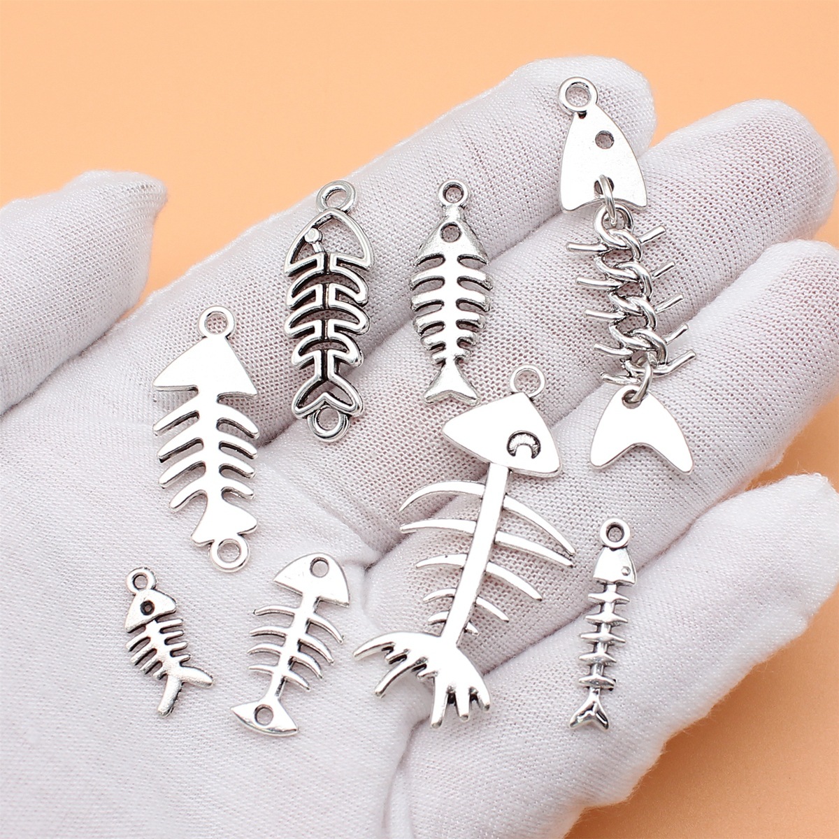 8pcs Antique Silver Color Fish - огляд і ціна Vintage Fashion Collection